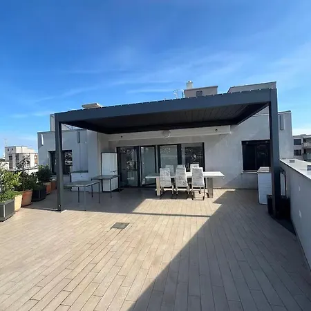 Old Town Rooftop With Huge Terrace & Parking * Koper